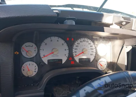 2003 Dodge Ram 1500 Slt/Laramie/St z USA, uszkodzony, nr VIN 1D7HA18D33S304953